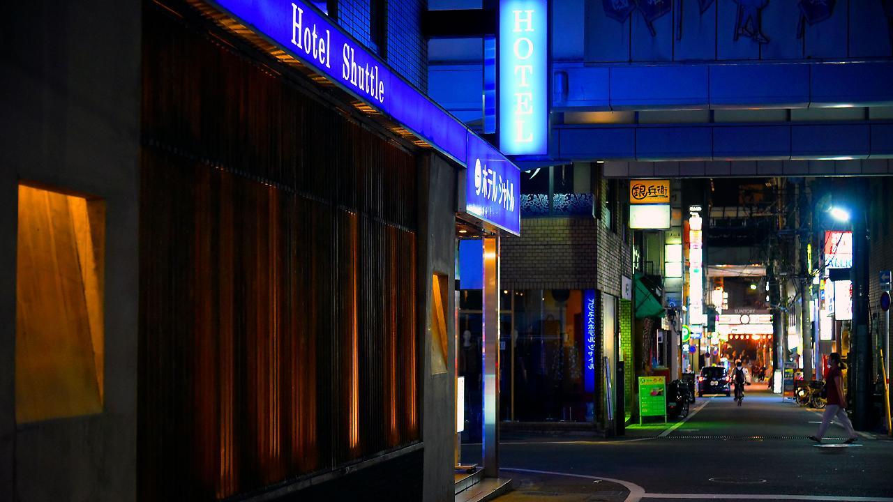 Business Hotel Shuttle Kumamoto Buitenkant foto