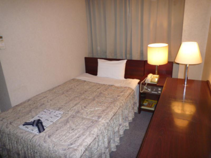 Business Hotel Shuttle Kumamoto Buitenkant foto